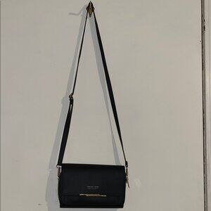 Forever Young Elegant Black Crossbody Bag
